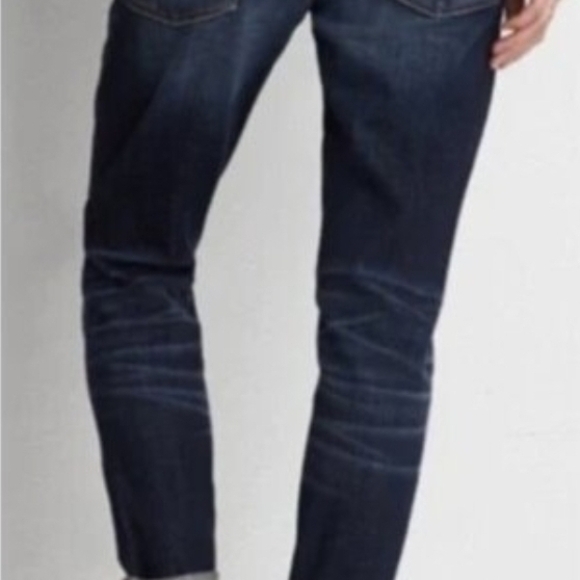 American Eagle Outfitters Dark Wash Cropped Jeans - Picture 3 of 8